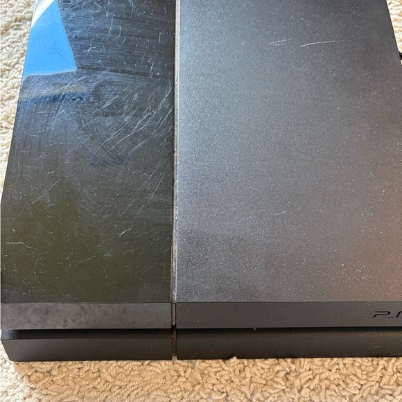 Sony PlayStation 4 500GB Gaming Console with 2 OEM Controller Black‎ WORKS Read✅ - Picture 7 of 8